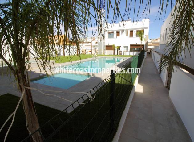 Casa de pueblo - Nueva construcción  - Pilar de la Horadada - NB-69504