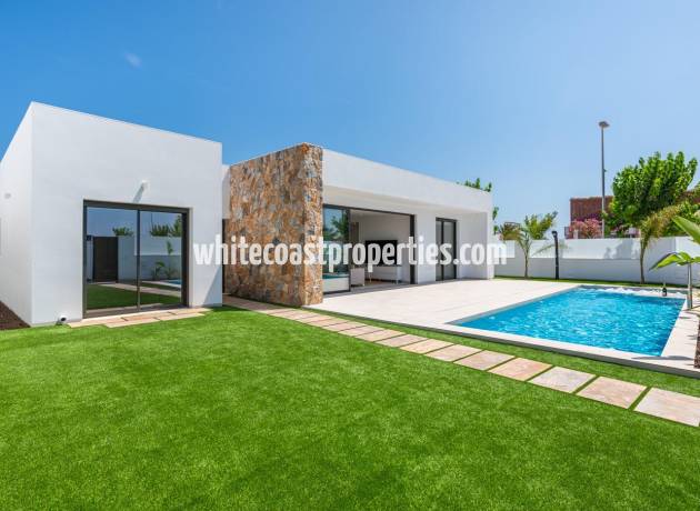 Chalet - Nueva construcción  - Los Alcázares - NB-68832