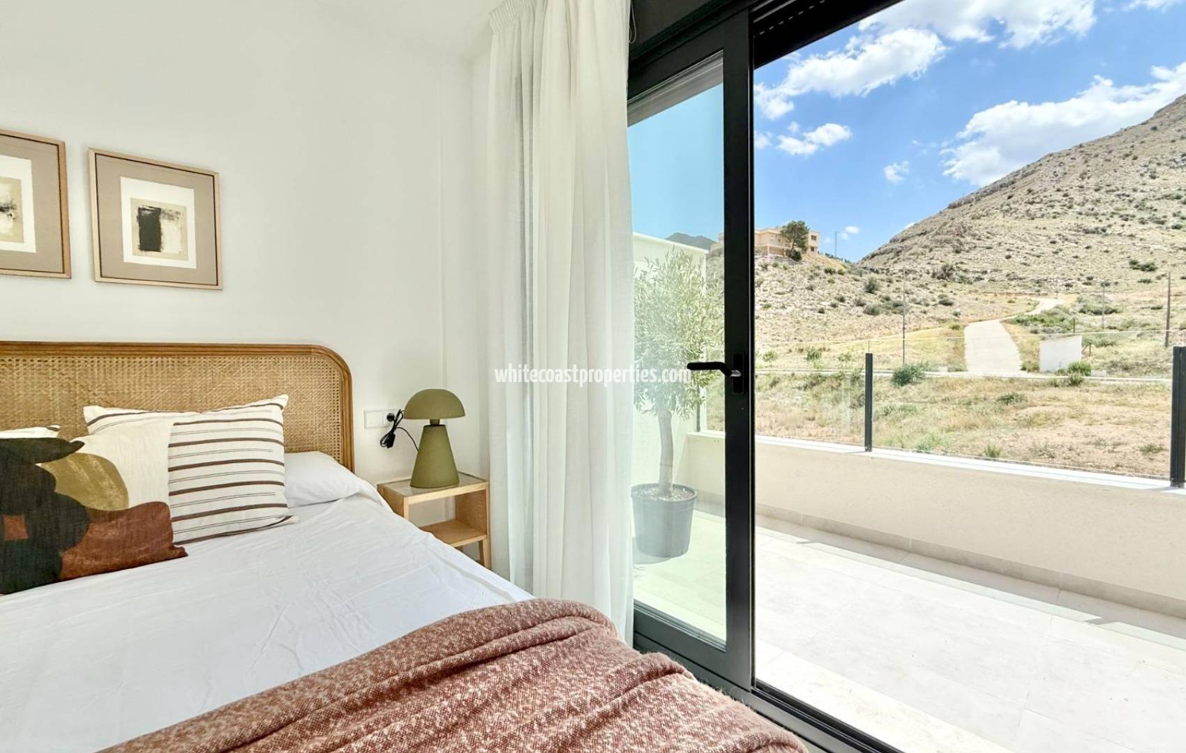 New Build - Town house - Cox - San Fernando