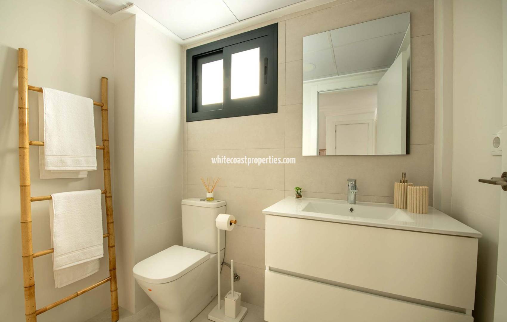 New Build - Town house - Cox - San Fernando