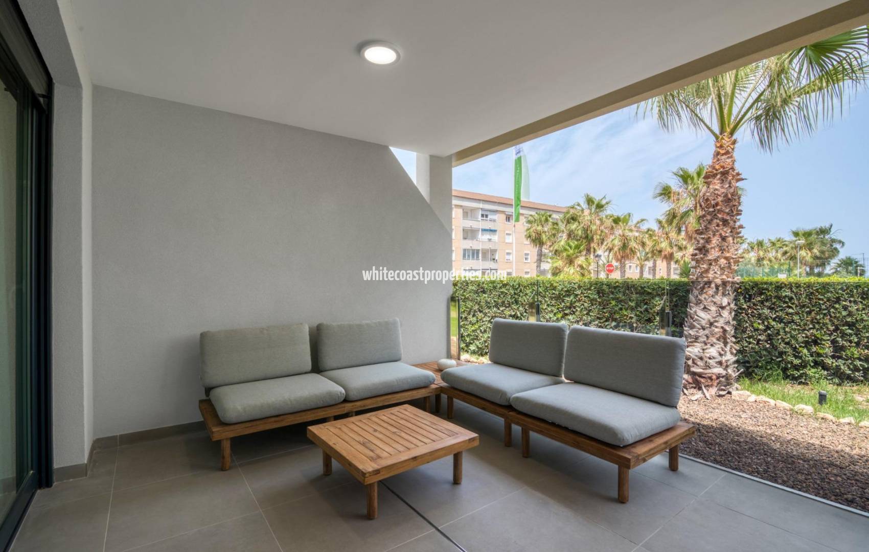 Новостройка - Апартаменты - Torrevieja - Punta prima