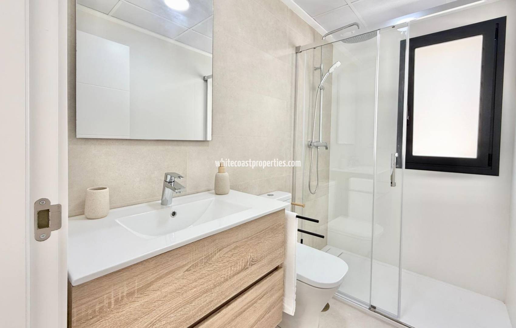 Новостройка -  - Cox - San Fernando