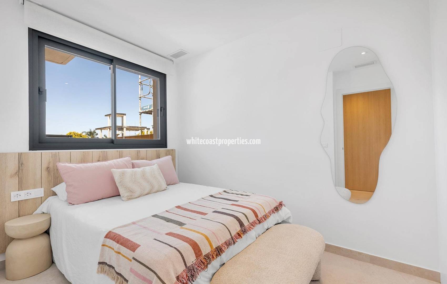 Новостройка - Ground Floor Bungalow - Dolores - Sector 3