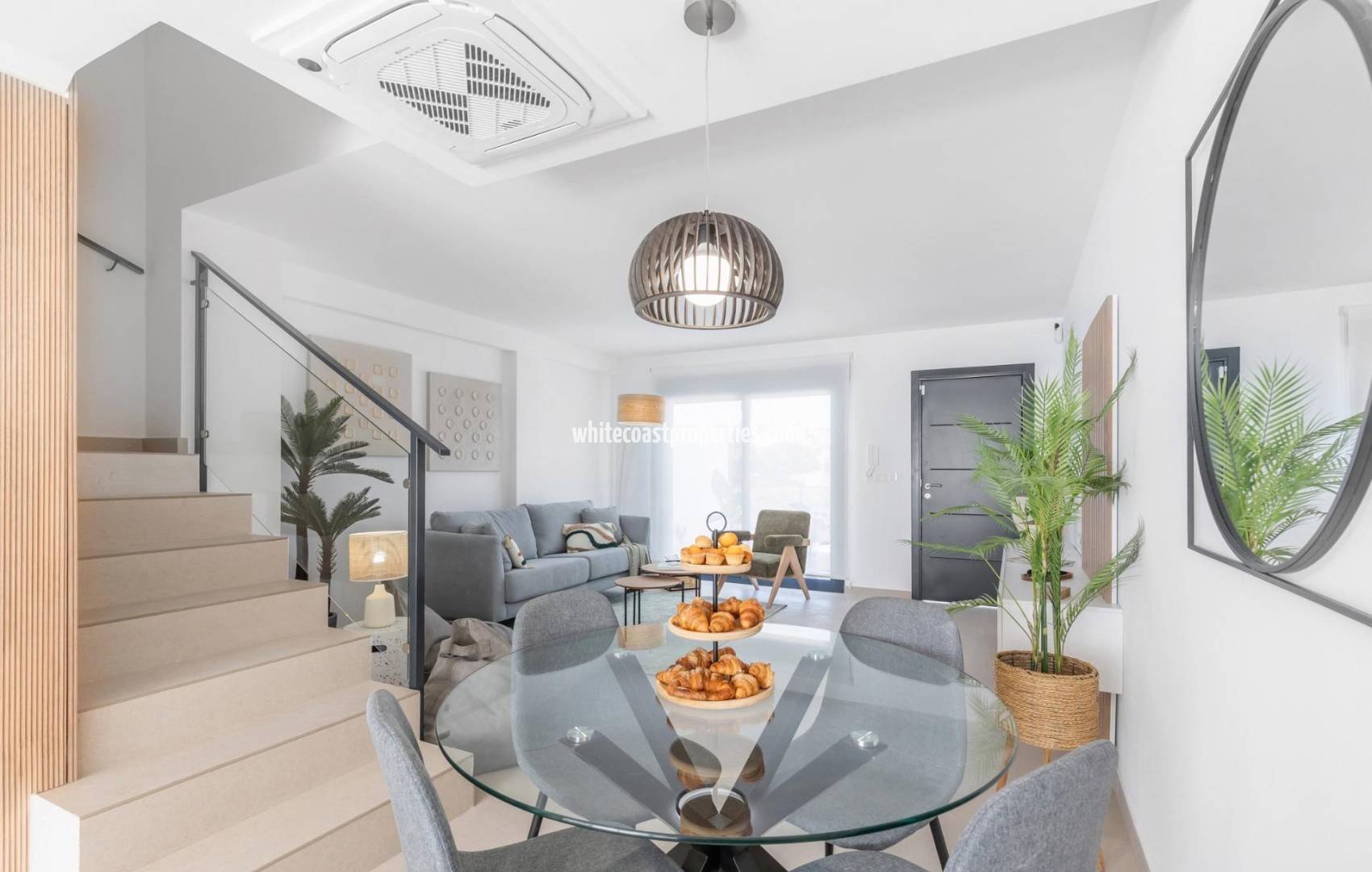 Новостройка -  - Rafal - pueblo