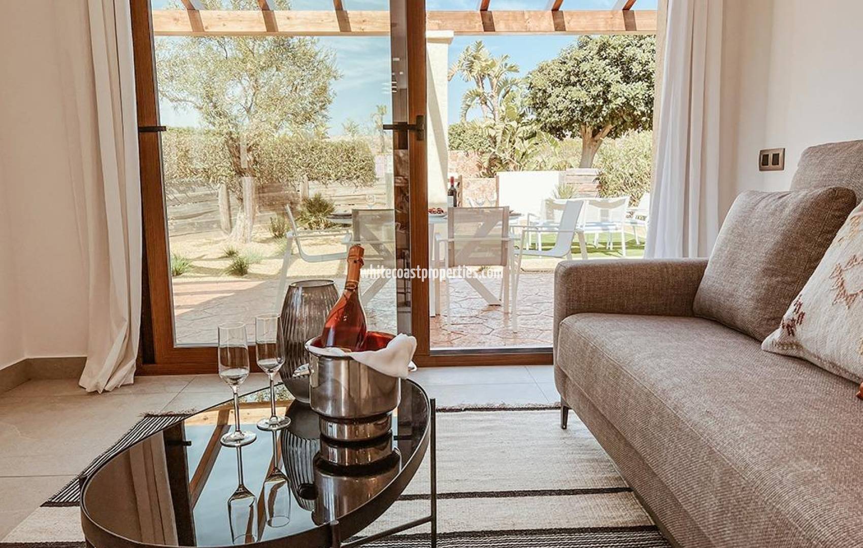 Новостройка - Вилла - Cuevas Del Almanzora - Desert Springs Golf Club