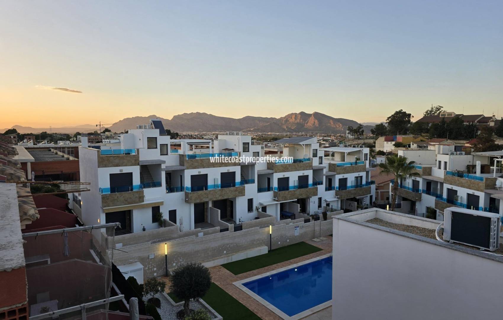 Nueva construcción  - Casa de pueblo - Bigastro - pueblo