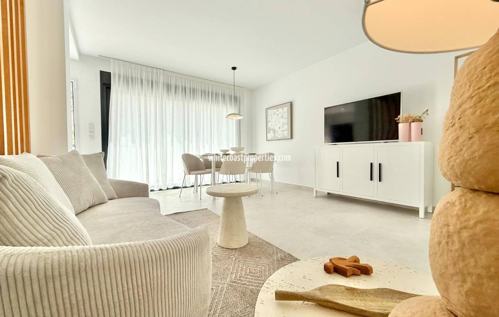 Nueva construcción  - Casa de pueblo - Cox - San Fernando