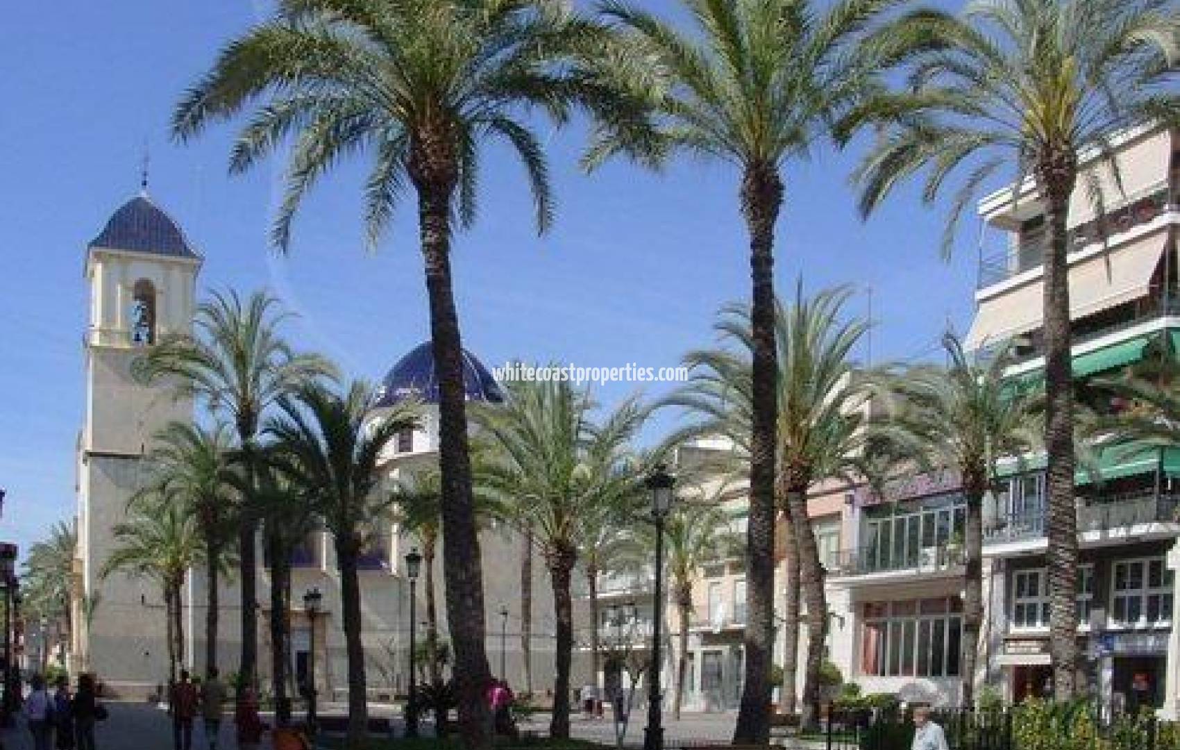 Nueva construcción  - Casa de pueblo - Dolores - Sector 2