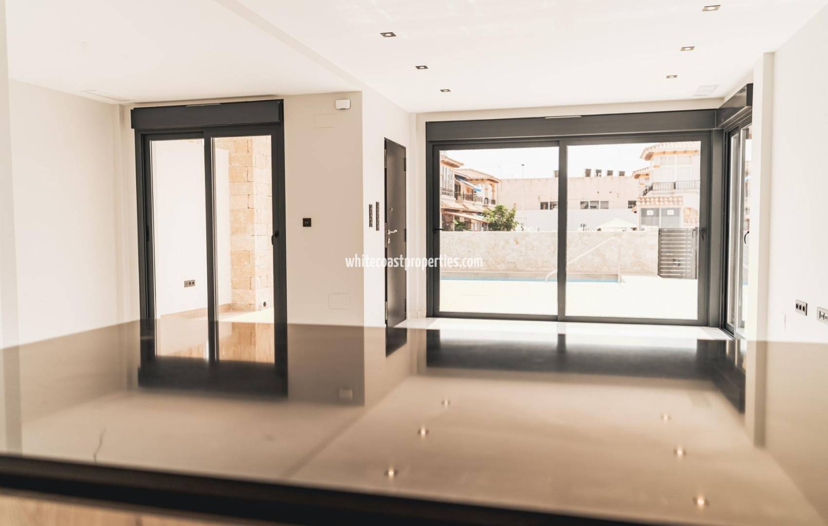 Nueva construcción  - Chalet - Orihuela Costa - Punta Prima