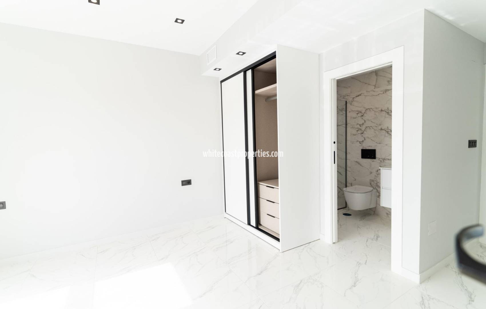 Nueva construcción  - Chalet - Orihuela Costa - Punta Prima