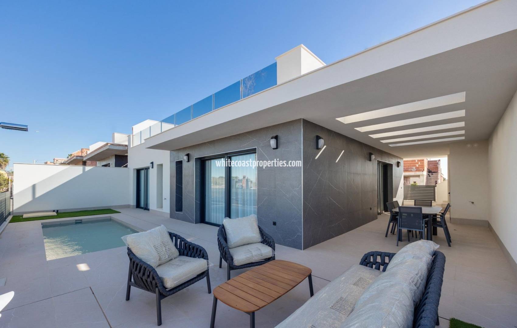 Nueva construcción  - Chalet - Torrevieja - Sector 25
