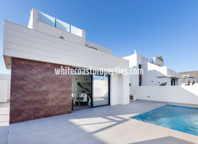 Villa - New Build - Pilar de la Horadada - pueblo